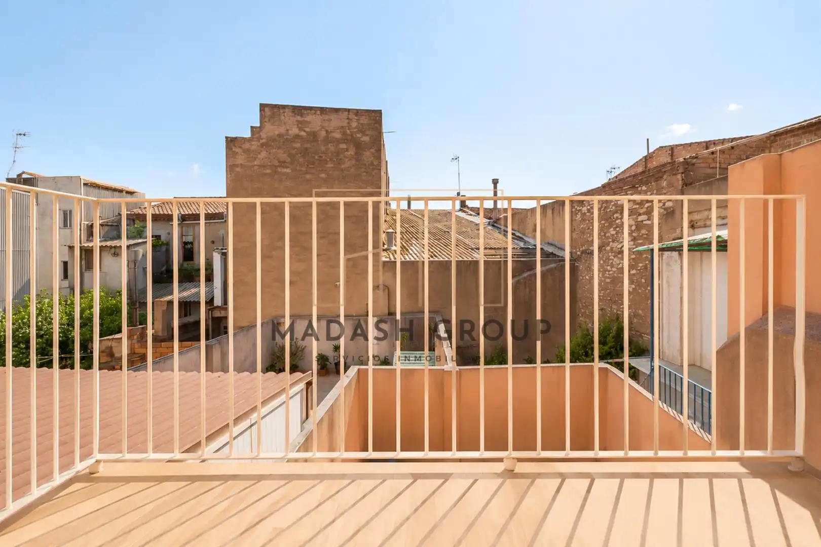 Terrassa de Casa adosada en venda en La Canonja amb Aire condicionat, Calefacció i Jardí privat