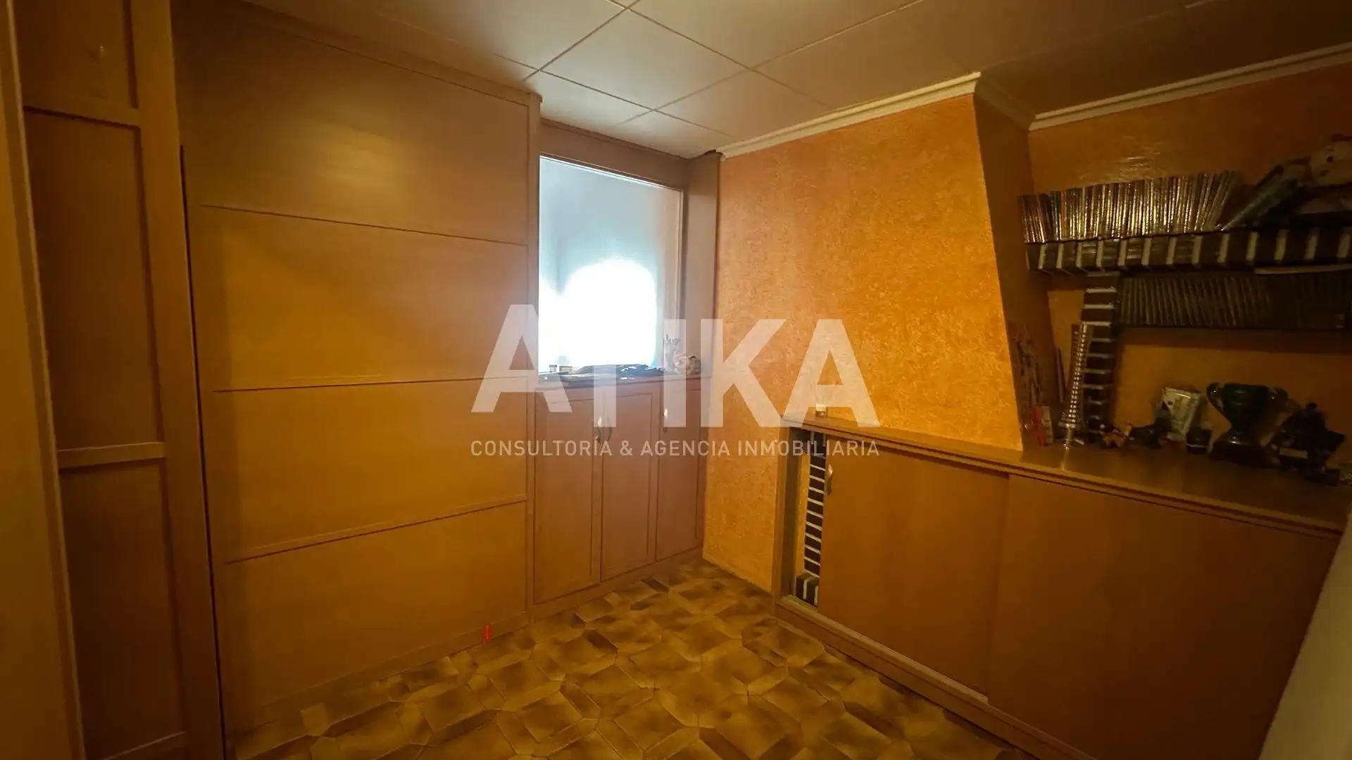Flat for sale in Agullent  with Air Conditioner, Terrace and Storage room