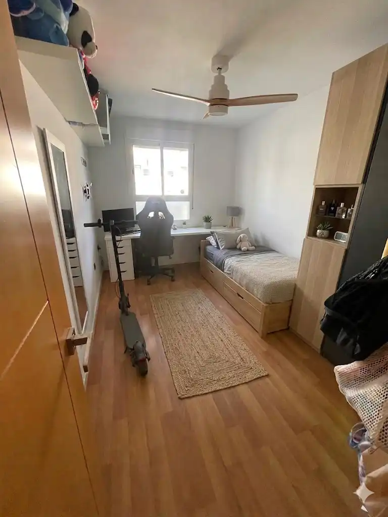Schlafzimmer von Wohnung zum Verkauf in Málaga mit Klimaanlage, Terrasse und Abstellraum