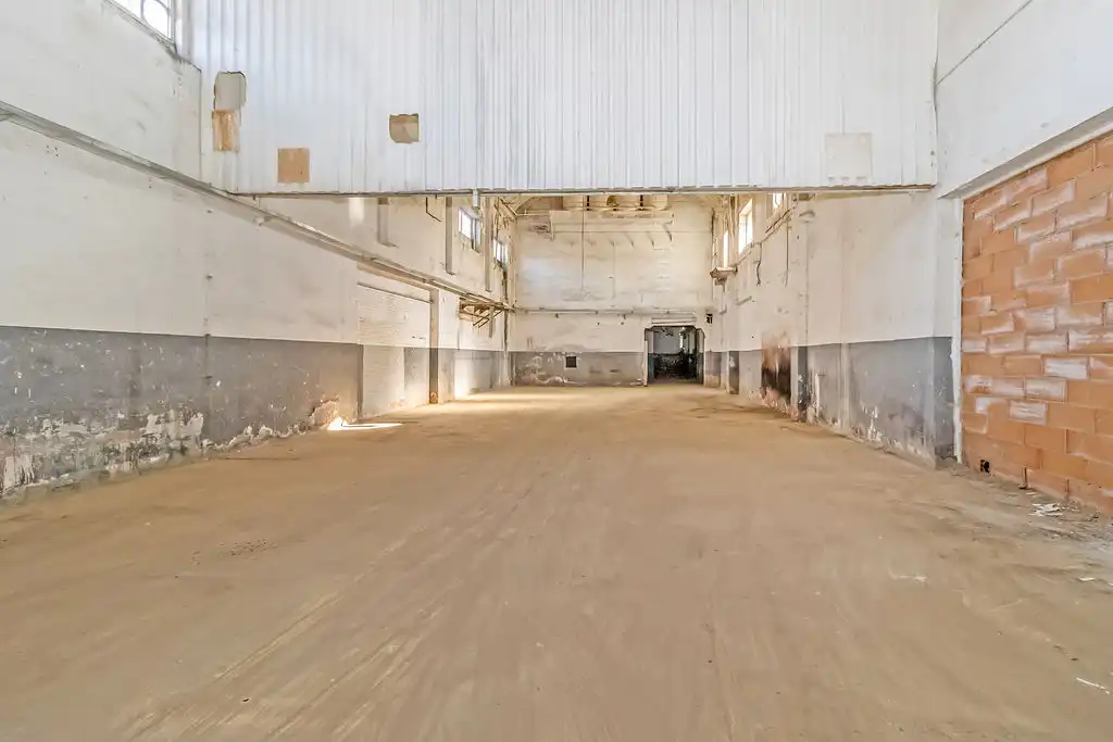 Nave industrial en venta en Sant Vicenç de Castellet
