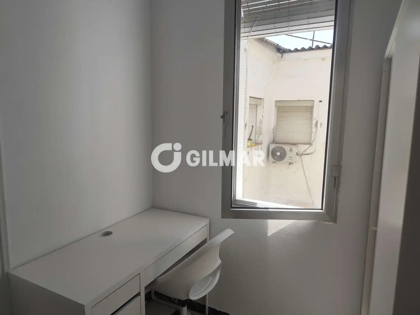 Schlafzimmer von Wohnung zur Miete in Sevilla mit Heizung und Möbliert