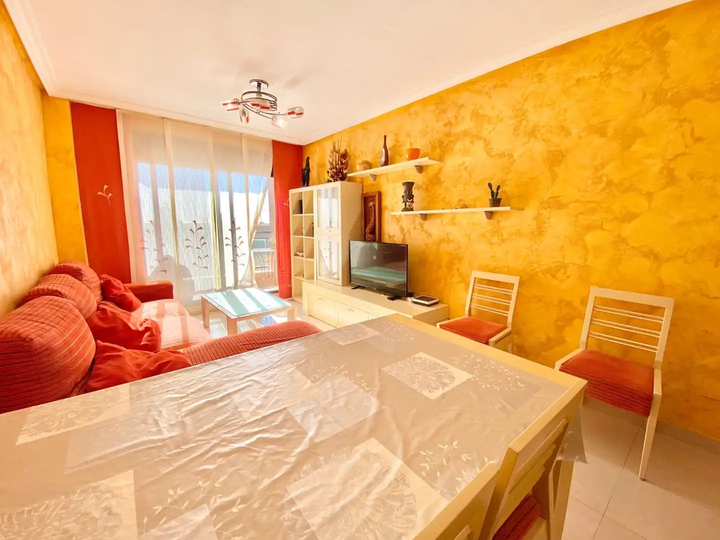 Living room of Attic for rent in Guardamar del Segura  with Air Conditioner, Heating and Furnished