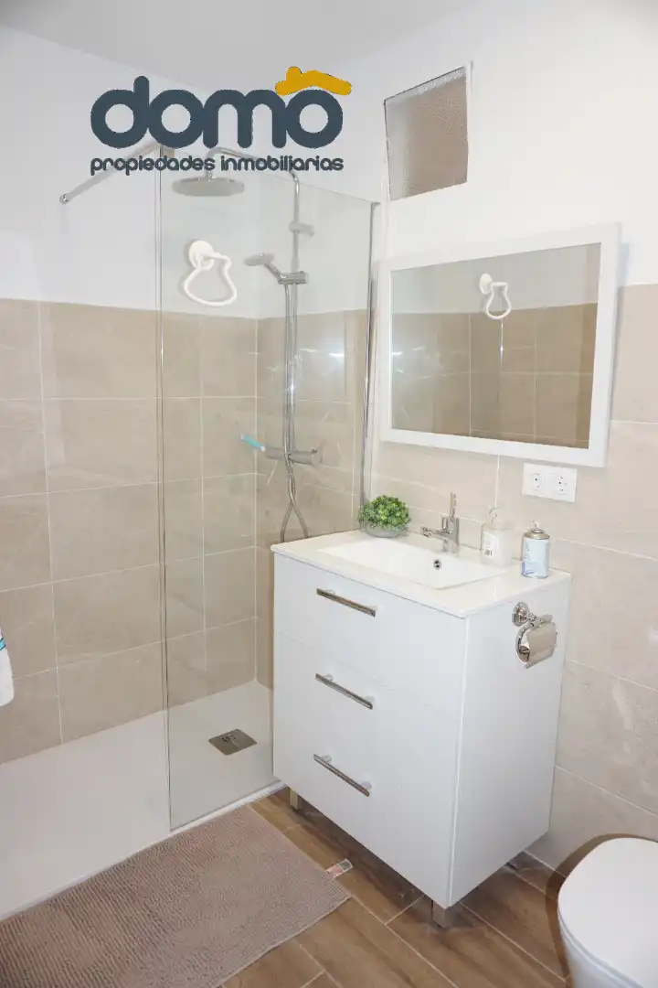 Flat with terrace to rent in Calle Emperatriz Eugenia, imagen 11
