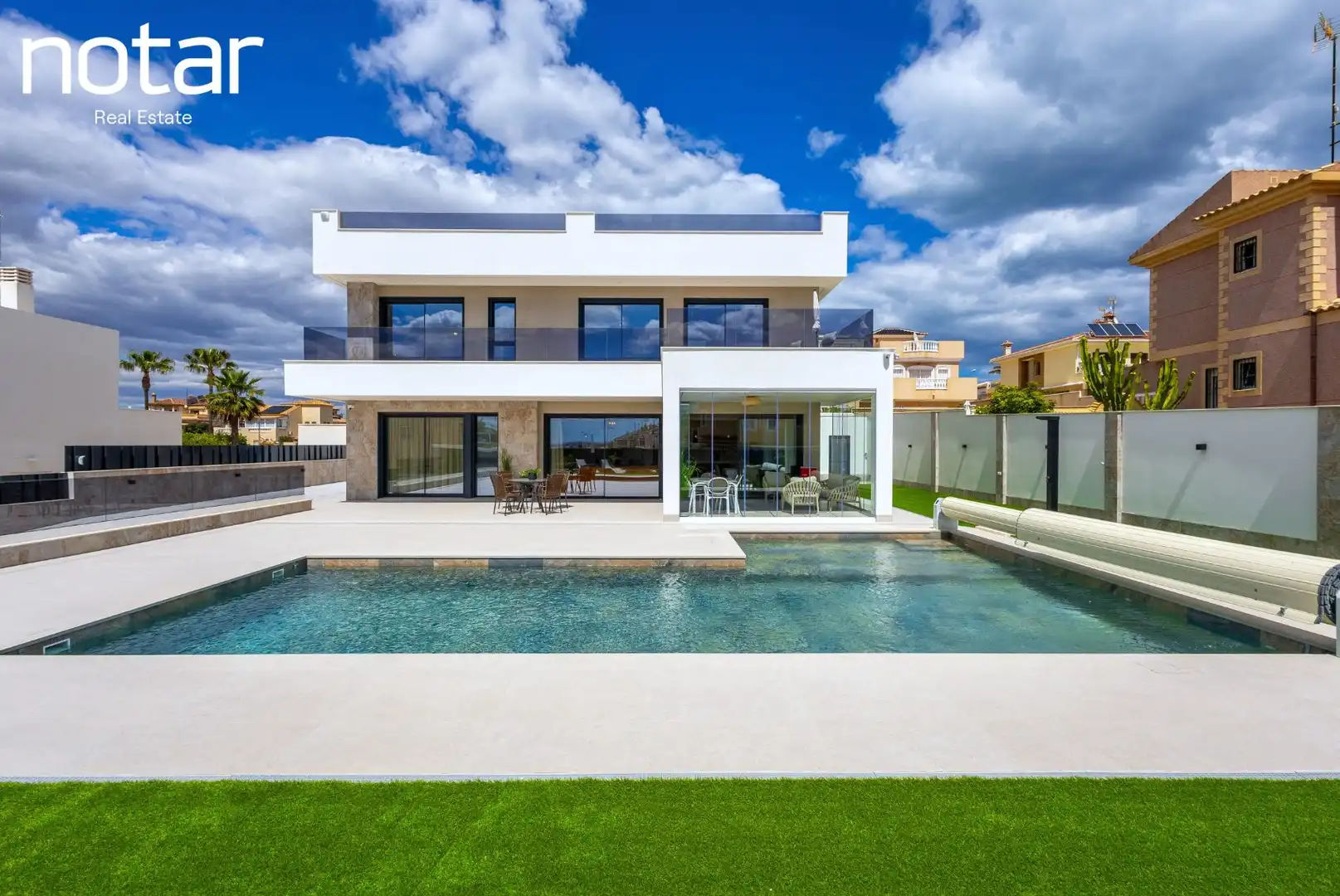 Villa con piscina in vendita a N/A