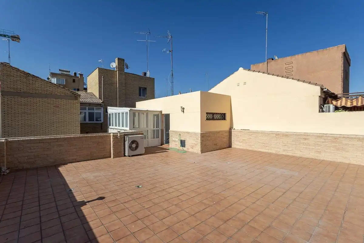 Exterior view of Duplexes for sale in Granada  with Air Conditioner, Heating and Terrace