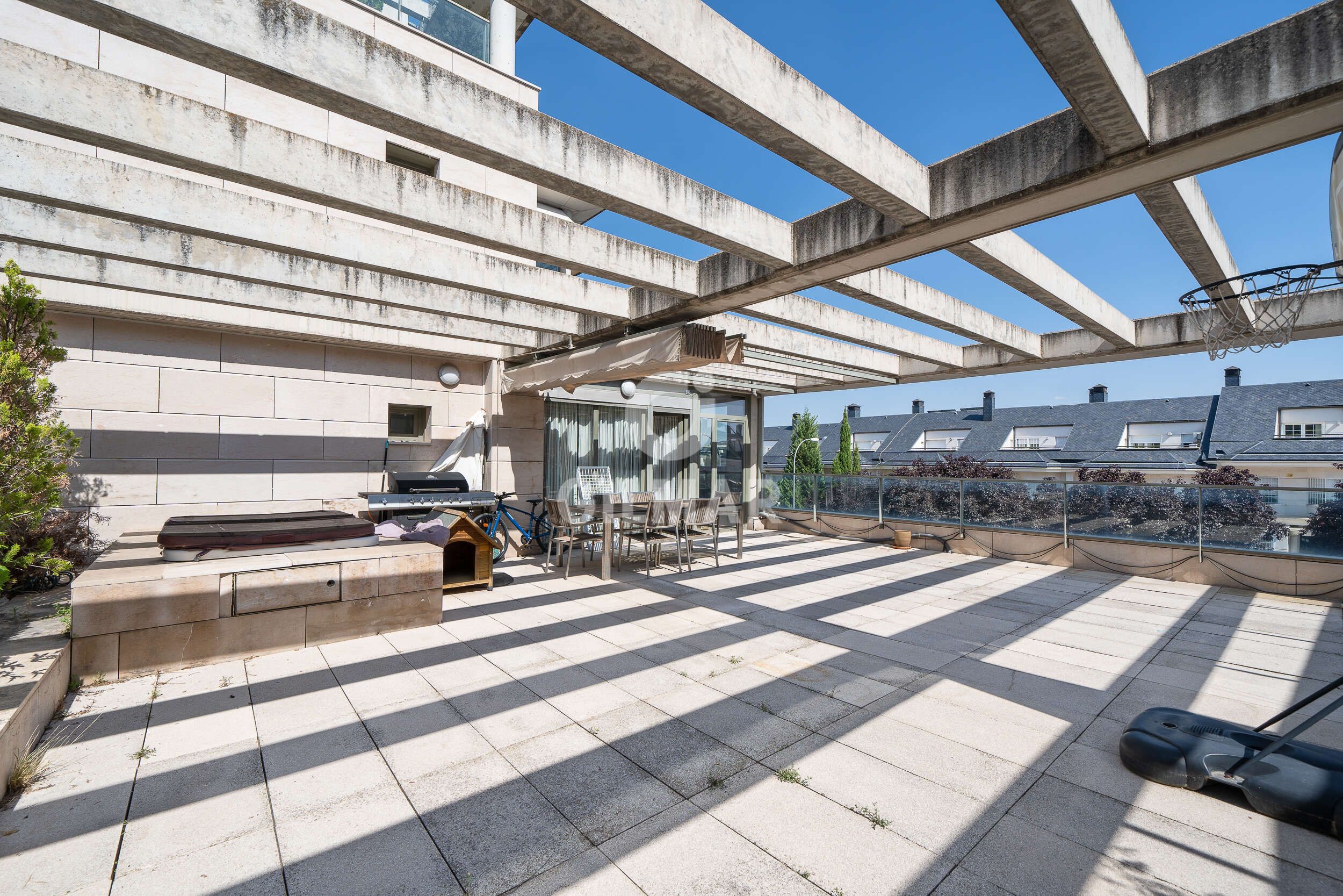 Terrace of Flat for sale in  Madrid Capital  with Heating, Private garden and Storage room