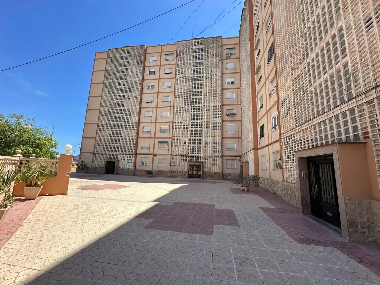 Vista exterior de Garaje en venta en Alicante / Alacant