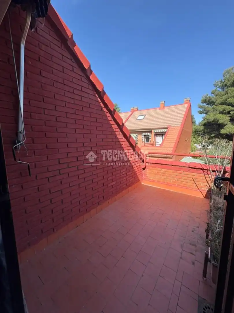 Terrassa de Casa adosada en venda en Getafe amb Calefacció, Jardí privat i Terrassa