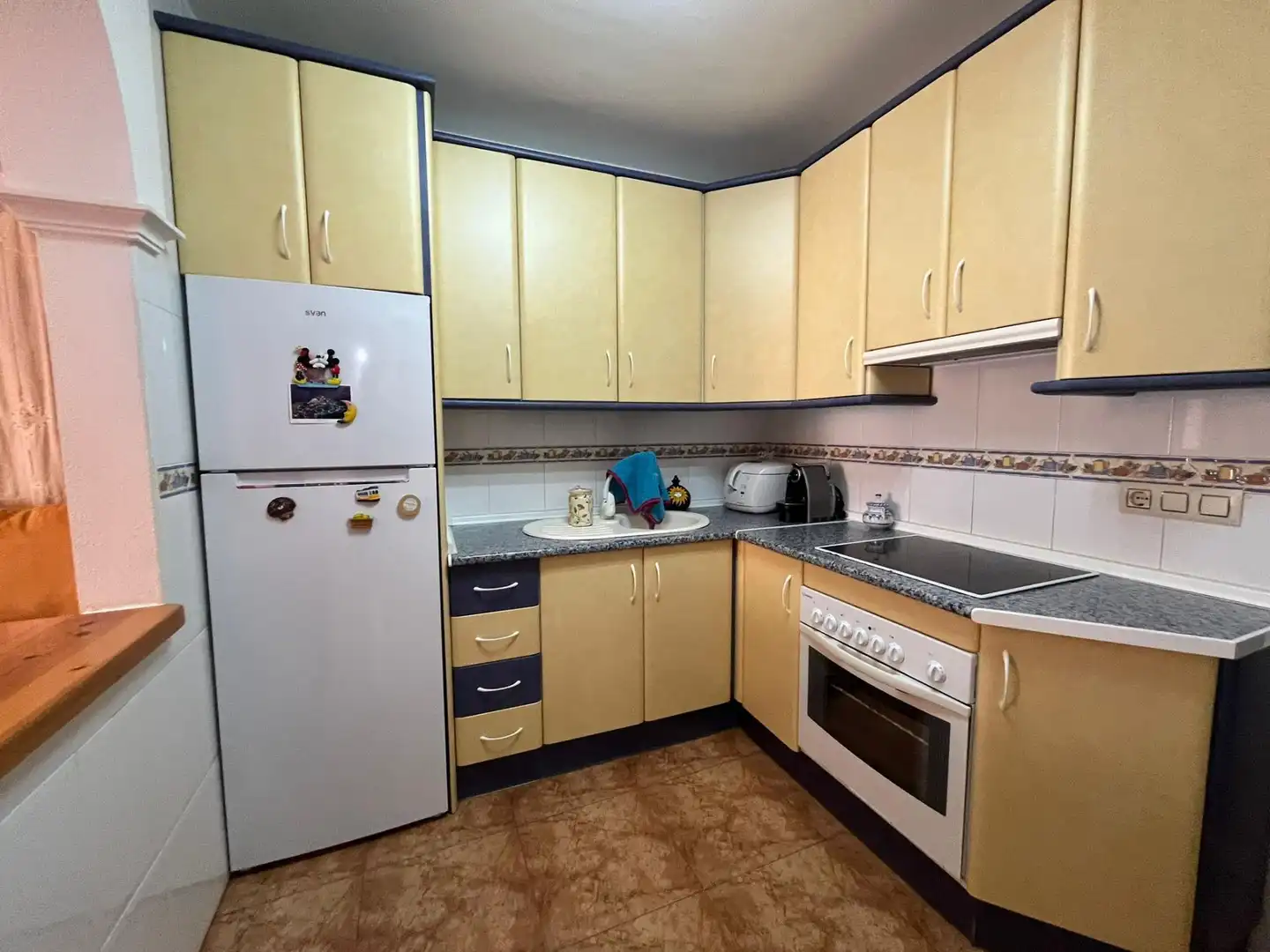 Küche von Wohnung zum Verkauf in Pulpí mit Klimaanlage, Privatgarten und Terrasse