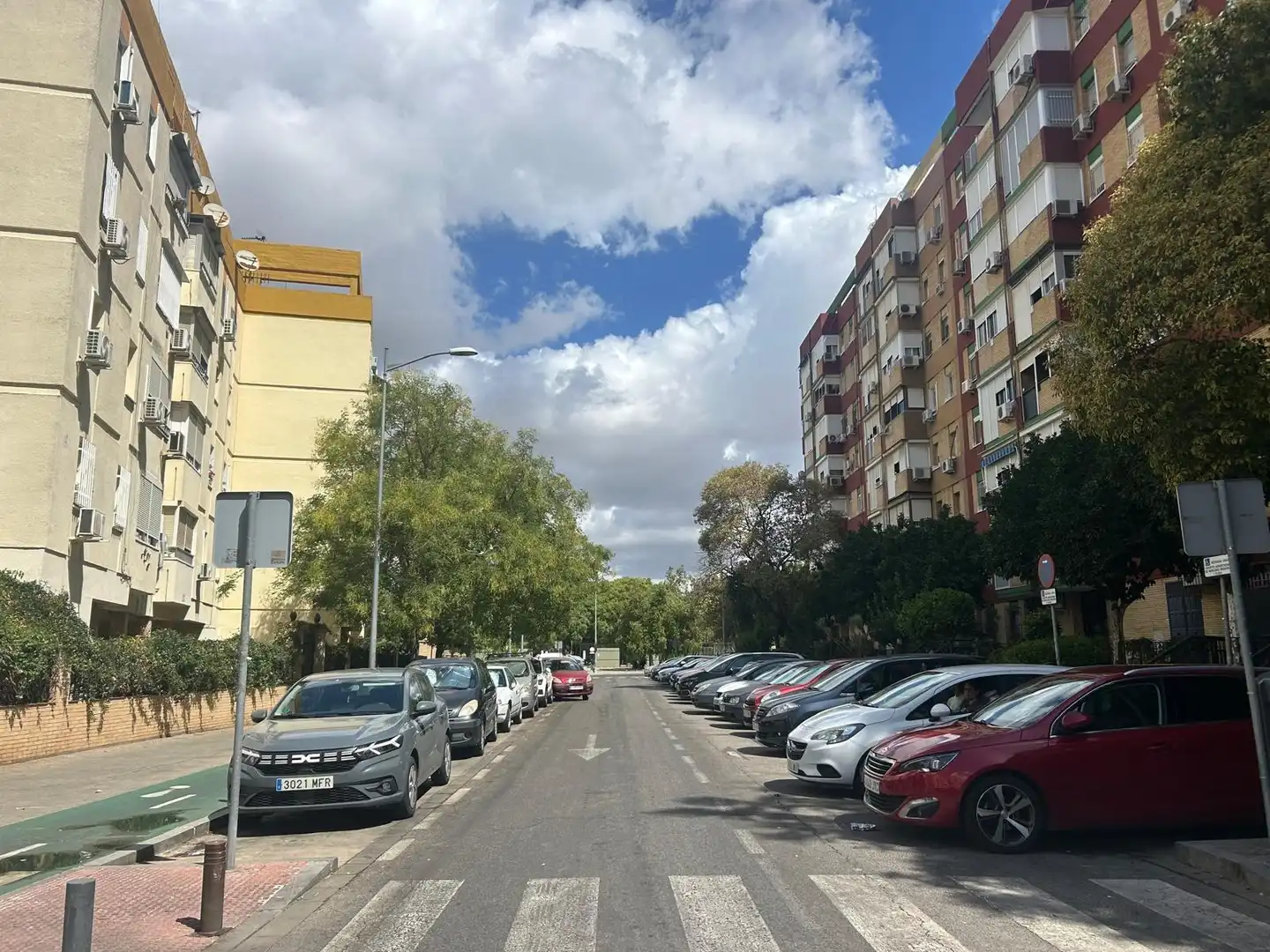 Vista exterior de Piso en venta en Sevilla