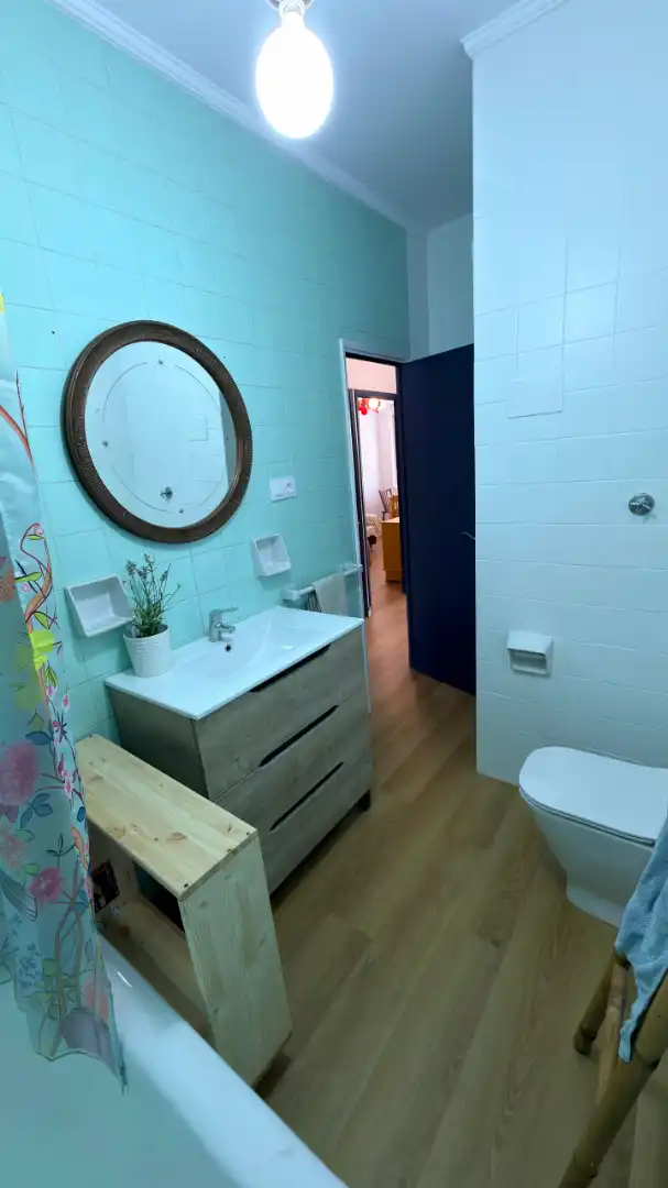Bathroom of Flat for rent in Monforte de Lemos  with Heating, Furnished and Oven