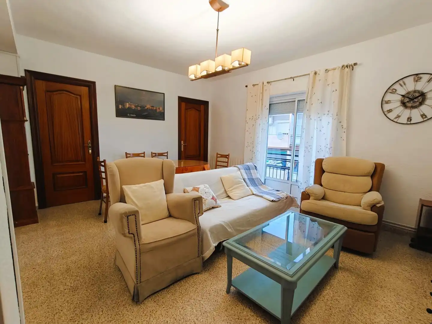 Room in Calle Dr, Pareja Yebenes, Plaza de Toros