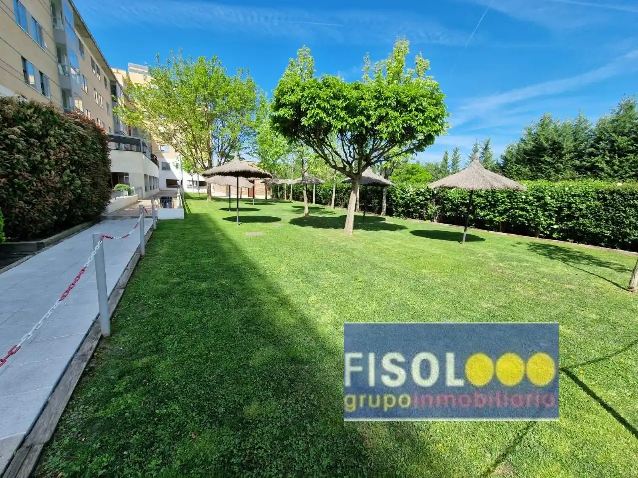 Vista exterior de Ático en venta en Madrid con Aire acondicionado, Calefacción y Terraza