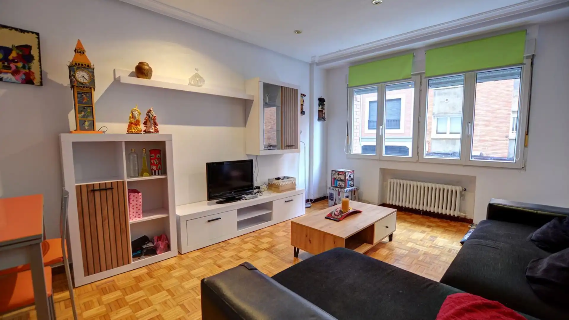 Living room of Flat for sale in Gijón   with Heating, Terrace and Swimming Pool