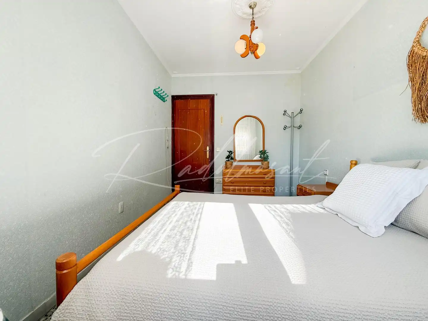Bedroom of Flat for sale in Centre