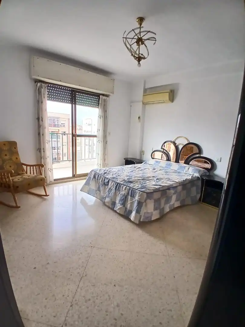 Habitación de Piso en venta en Málaga