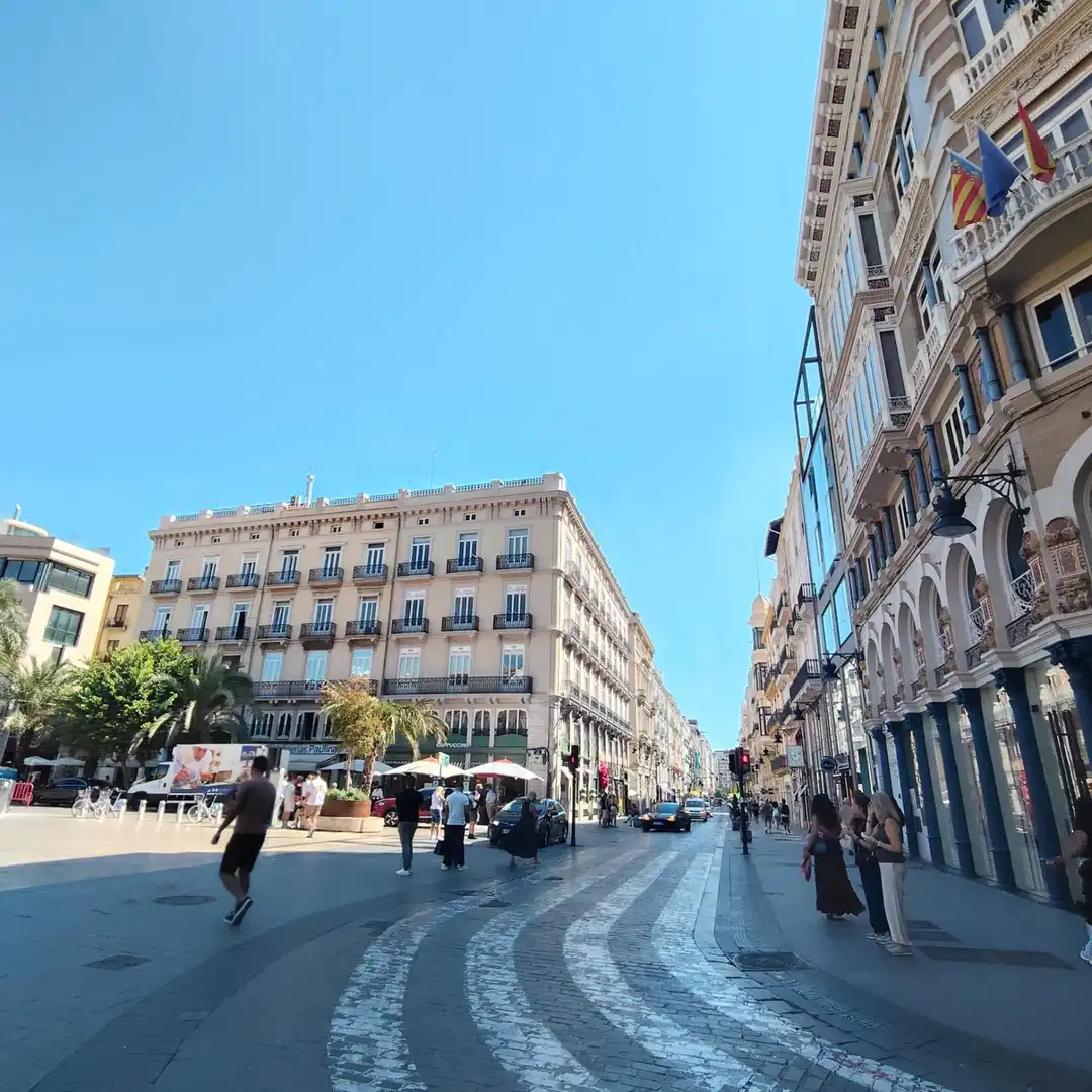 Vista exterior de Piso en venta en Ciutat Vella 