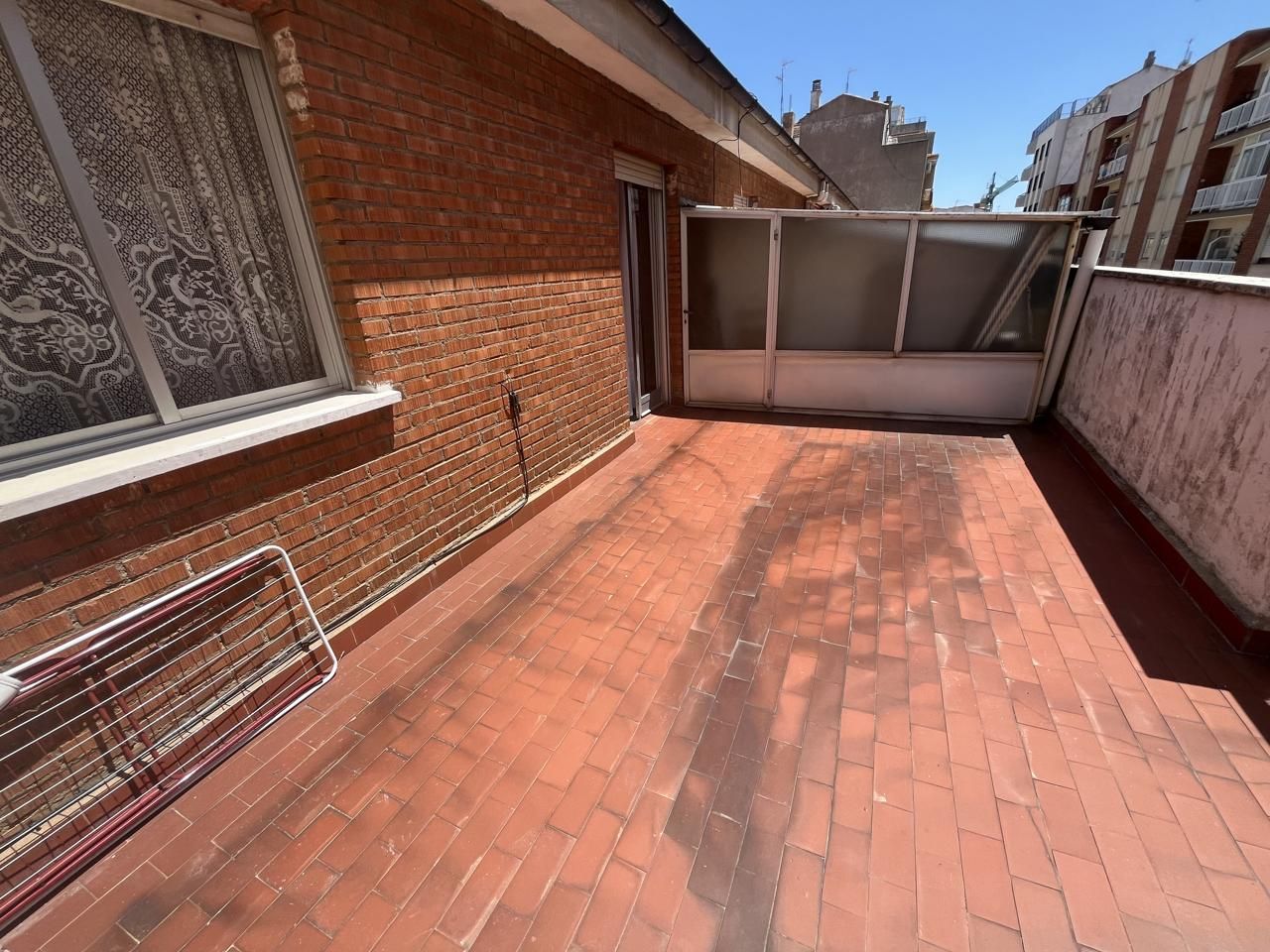 Flat to rent in Salesas