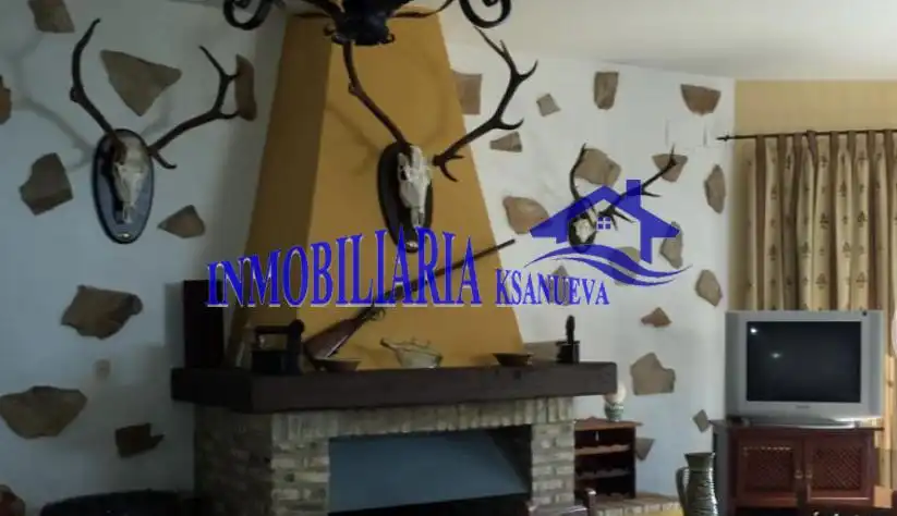 Casa rústica en venta en Montoro, imagen 2