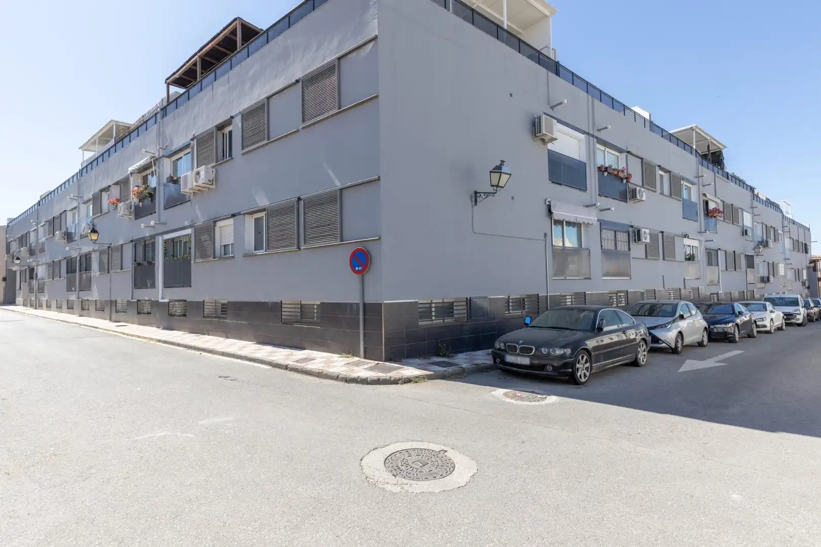 Vista exterior de Àtic en venda en Albolote amb Calefacció i Terrassa