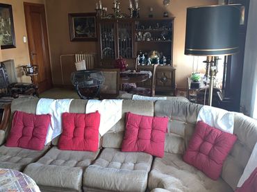 Penthouse with balcony for sale in Teodomiro 10