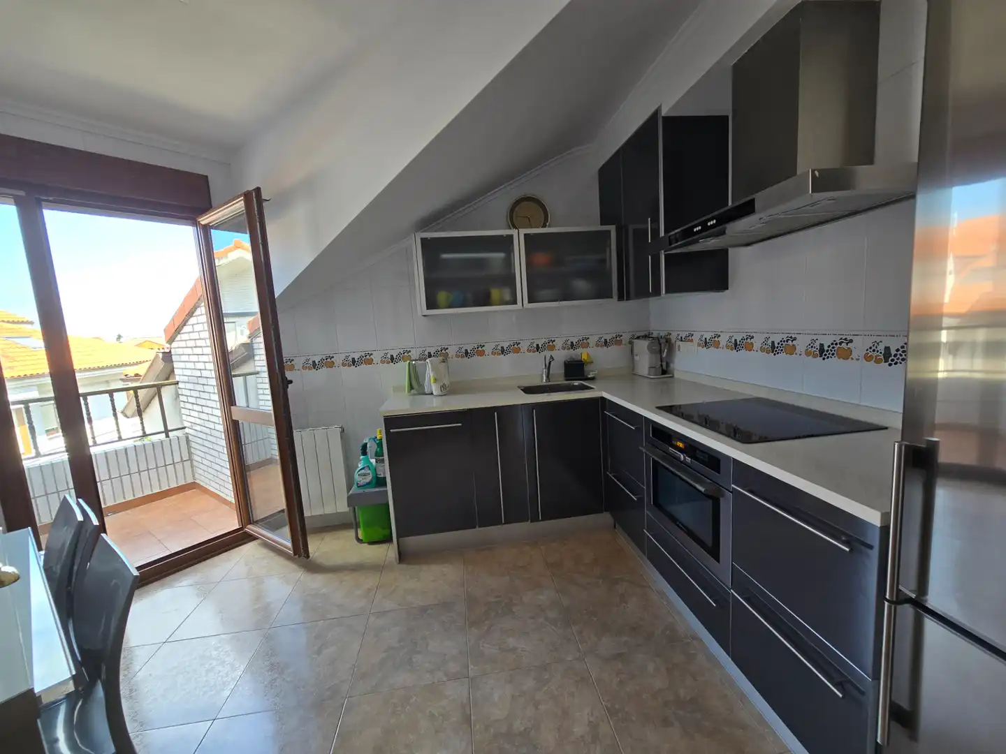 Cocina de Ático en venta en Bareyo con Calefacción, Terraza y Amueblado
