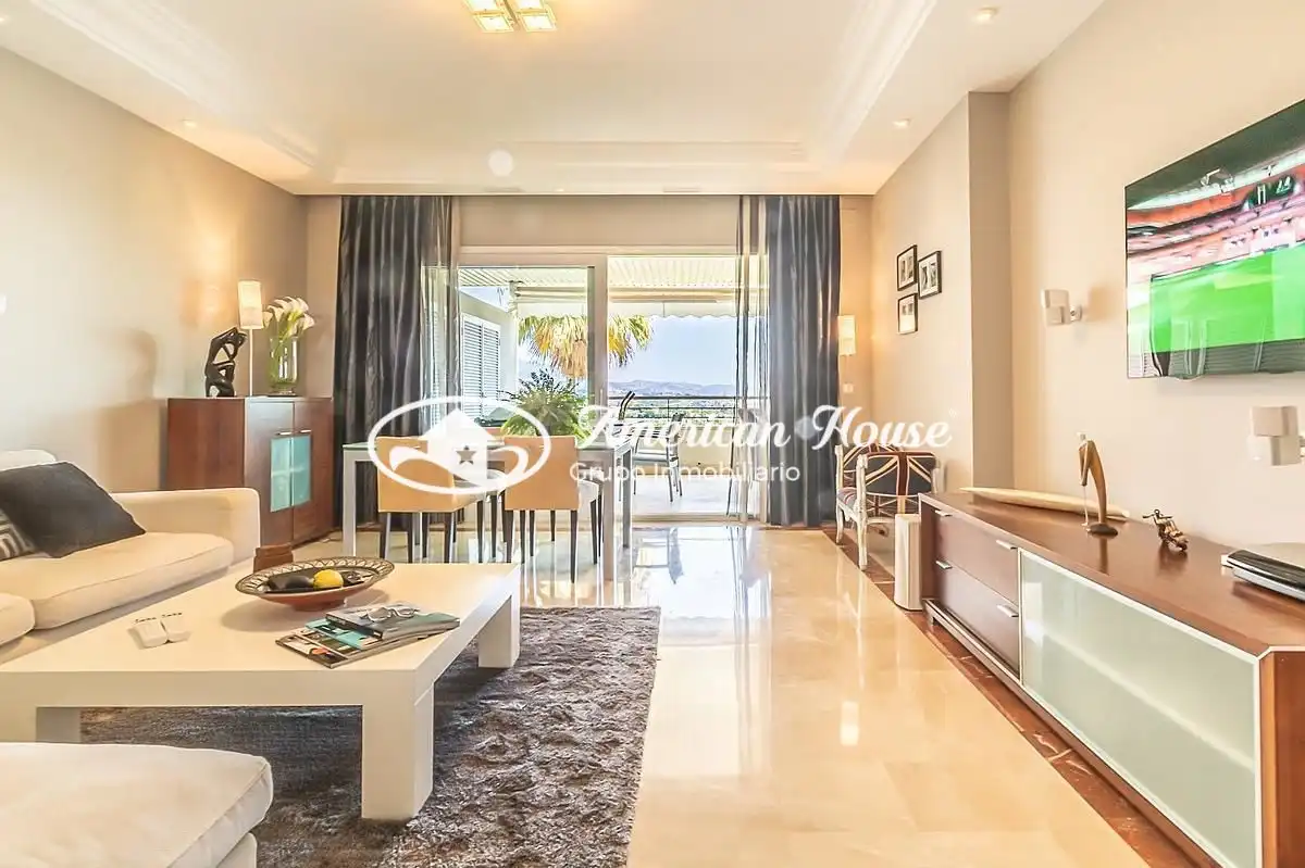 Living room of Apartments for sale in Milla de Oro