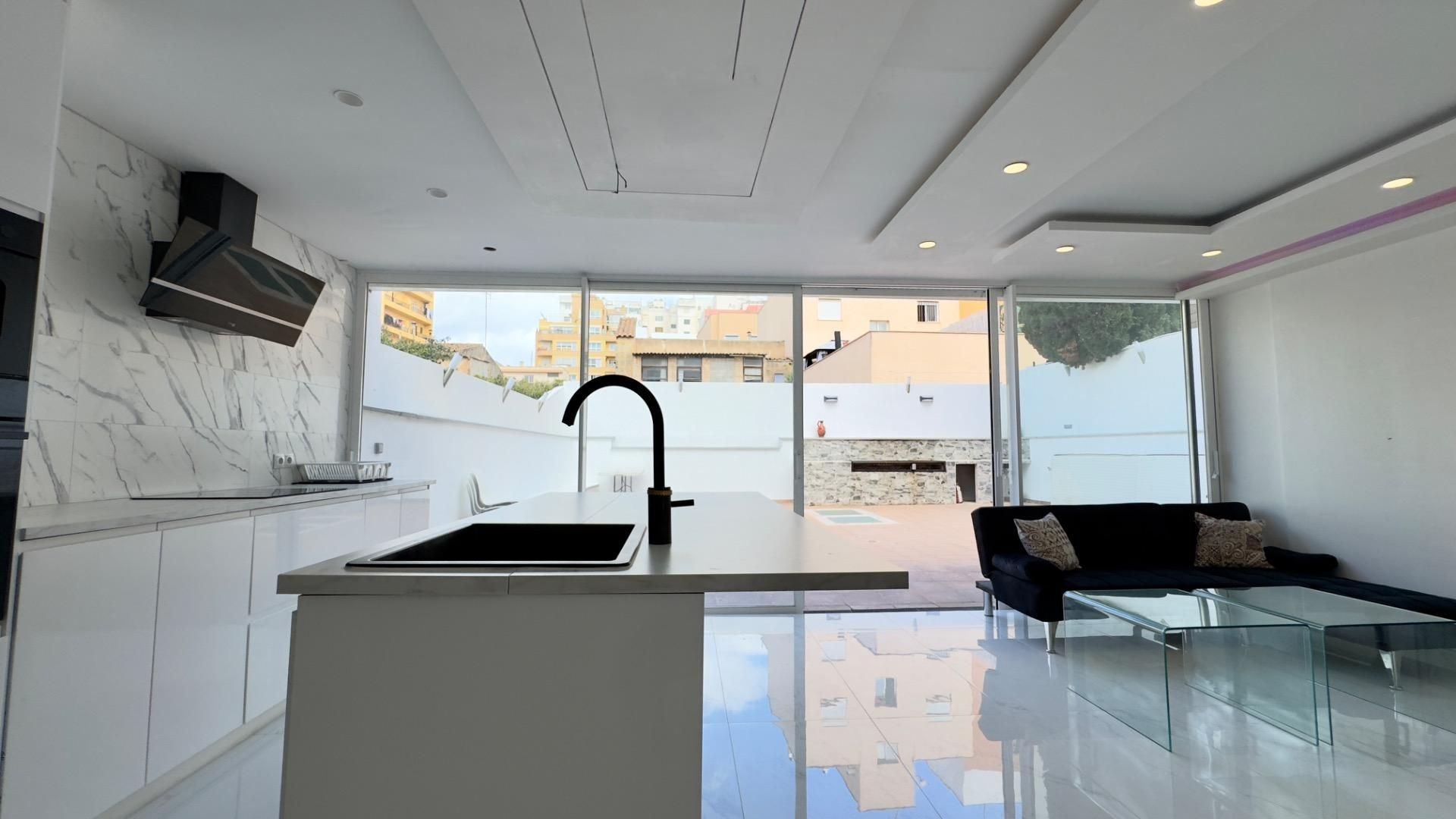 Cuina de Planta baixa en venda en  Palma de Mallorca amb Aire condicionat, Calefacció i Terrassa
