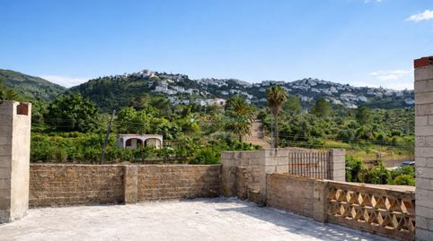 Casa de campo a la venta en Pego