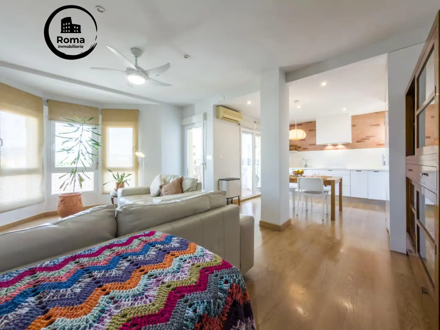 Living room of Flat for sale in Churriana de la Vega  with Air Conditioner, Heating and Terrace