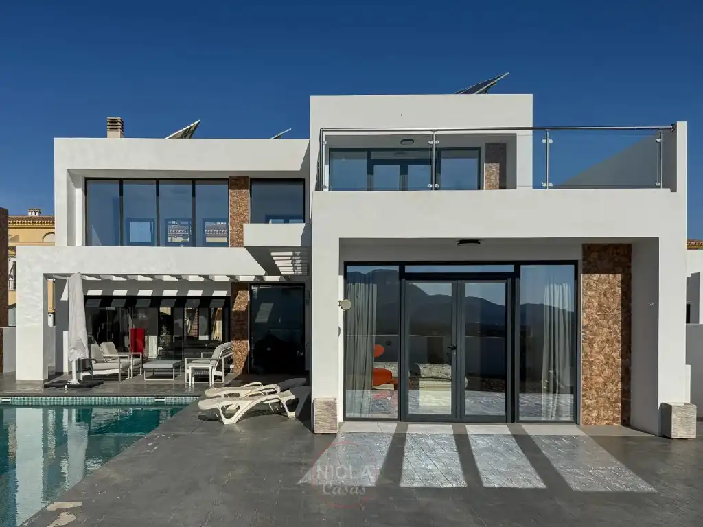 Casa con piscina en venta en Calle Olmos (Hn), imagen 19
