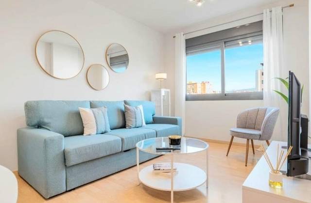 Apartamento en Alquiler en Calle Pacífico en Paseo Marítimo Oeste - Pacífico
