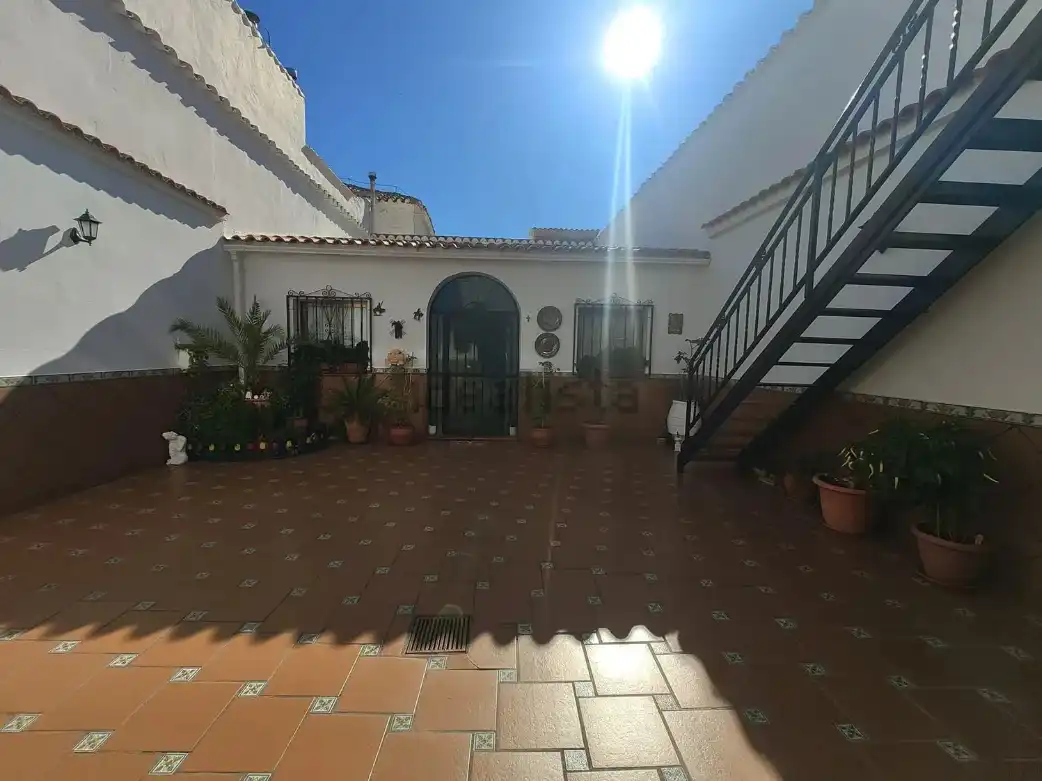 Jardín de Casa o chalet en venta en Valdepeñas con Aire acondicionado, Calefacción y Trastero