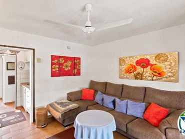 Appartement compact avec balcon à vendre à Avinguda Fages de Climent