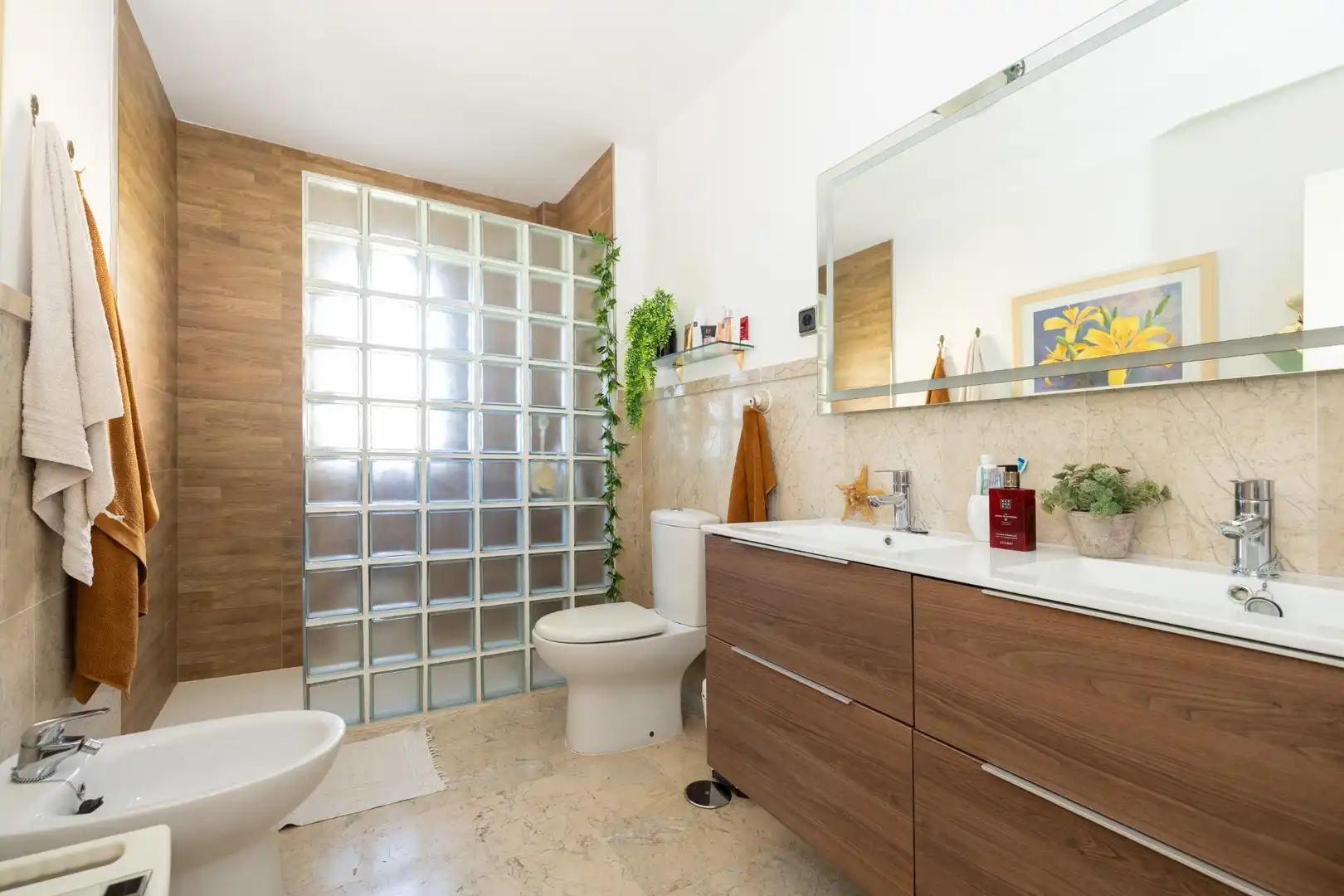 Baño de Casa o chalet en venta en Alhendín con Calefacción, Jardín privado y Terraza