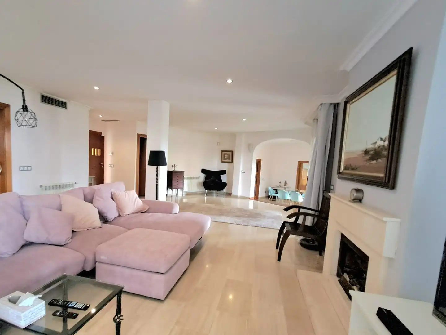 Living room of Houses for sale in Benalmádena  with Air Conditioner, Private garden and Terrace
