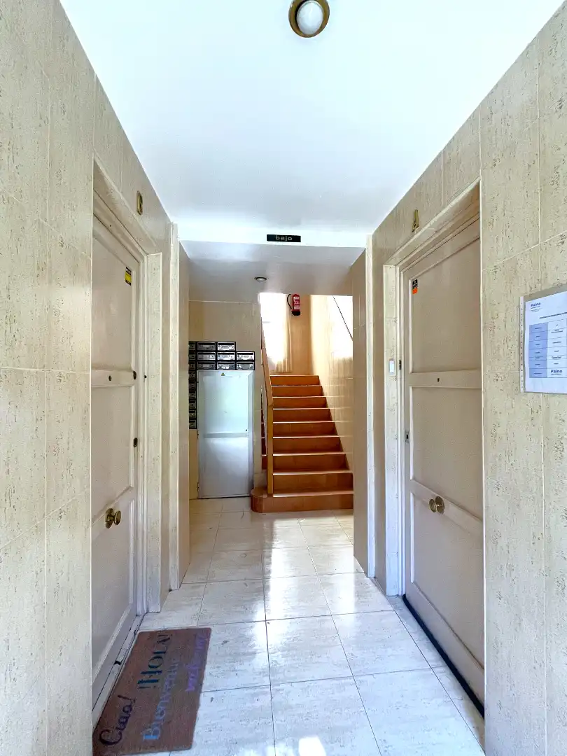 Piso en venta en Madrid con Calefacción, Amueblado y Alarma