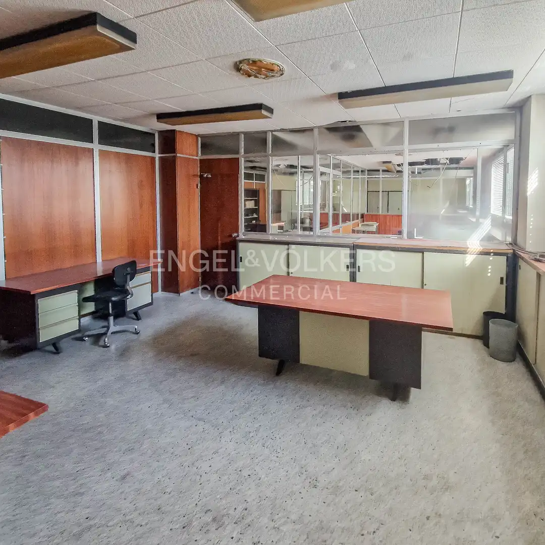Nau industrial de lloguer en Sant Boi de Llobregat