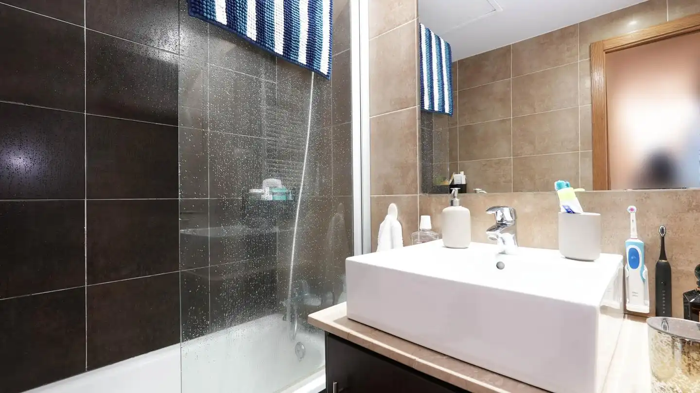 Baño de Ático en venta en Madrid con Aire acondicionado, Calefacción y Terraza