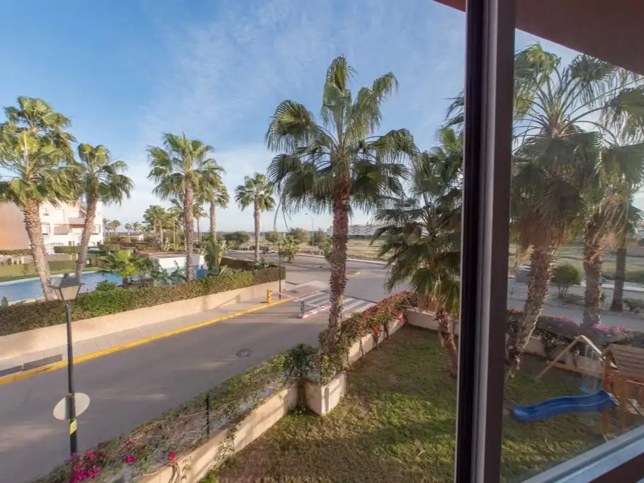 Piso con piscina en alquiler en Calle Islas Canarias 13, imagen 13