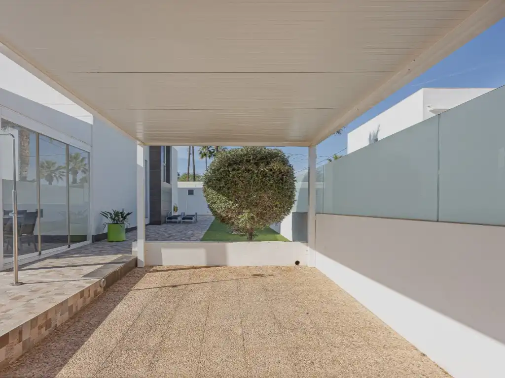 Terrassa de Casa o xalet en venda en Orihuela amb Moblat