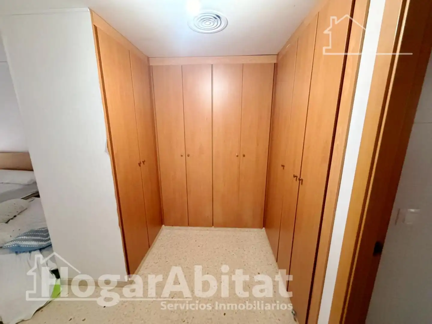 Bedroom of Flat for sale in Montserrat  with Air Conditioner, Heating and Terrace
