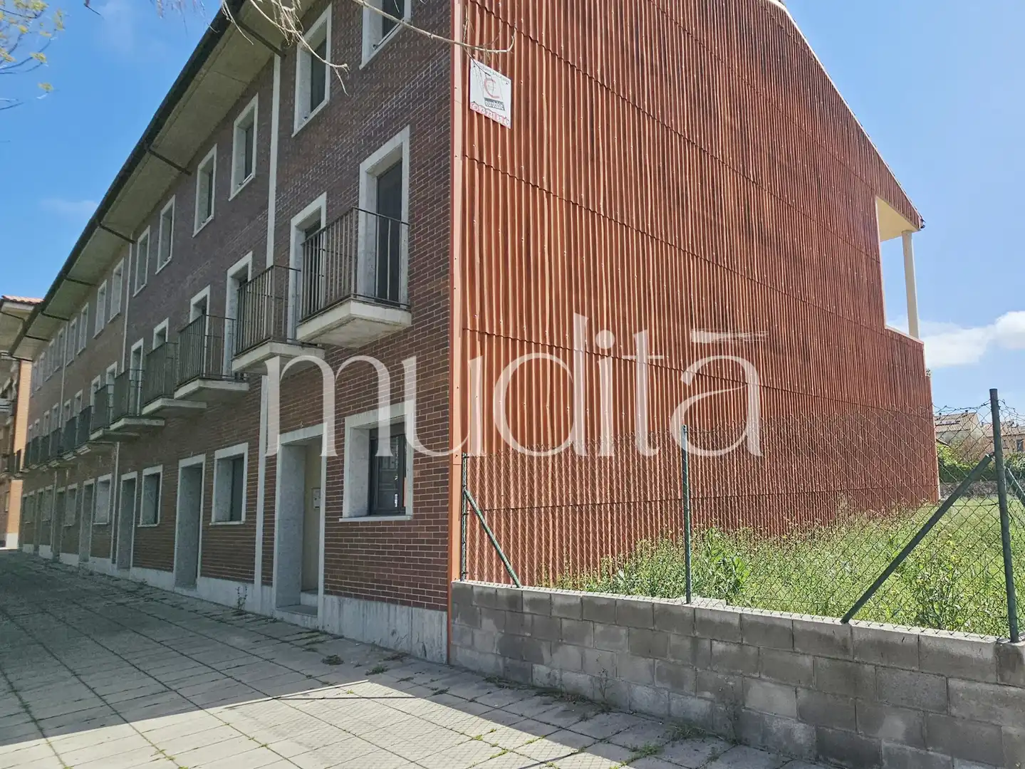 Vista exterior de Residencial en venta en Manlleu