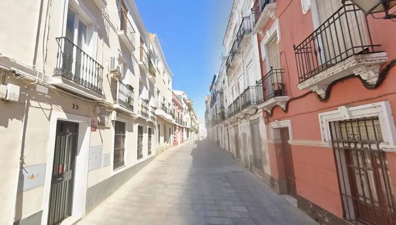 Außenansicht von Einfamilien-Reihenhaus zum Verkauf in Badajoz Capital