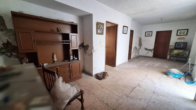 Casa-chalet en Venta en Fernán-Núñez