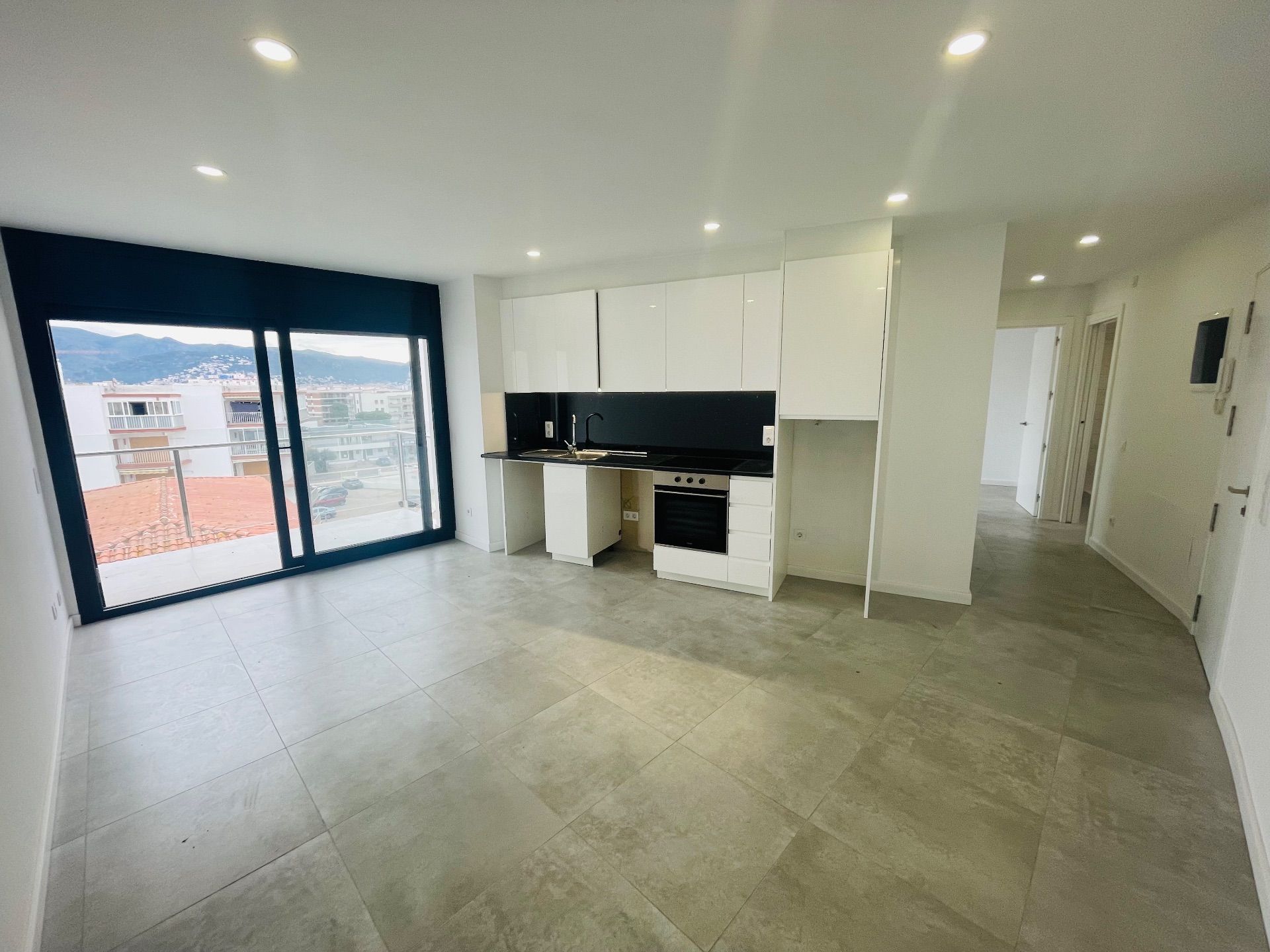 Cuina de Àtic en venda en Roses amb Aire condicionat, Calefacció i Terrassa