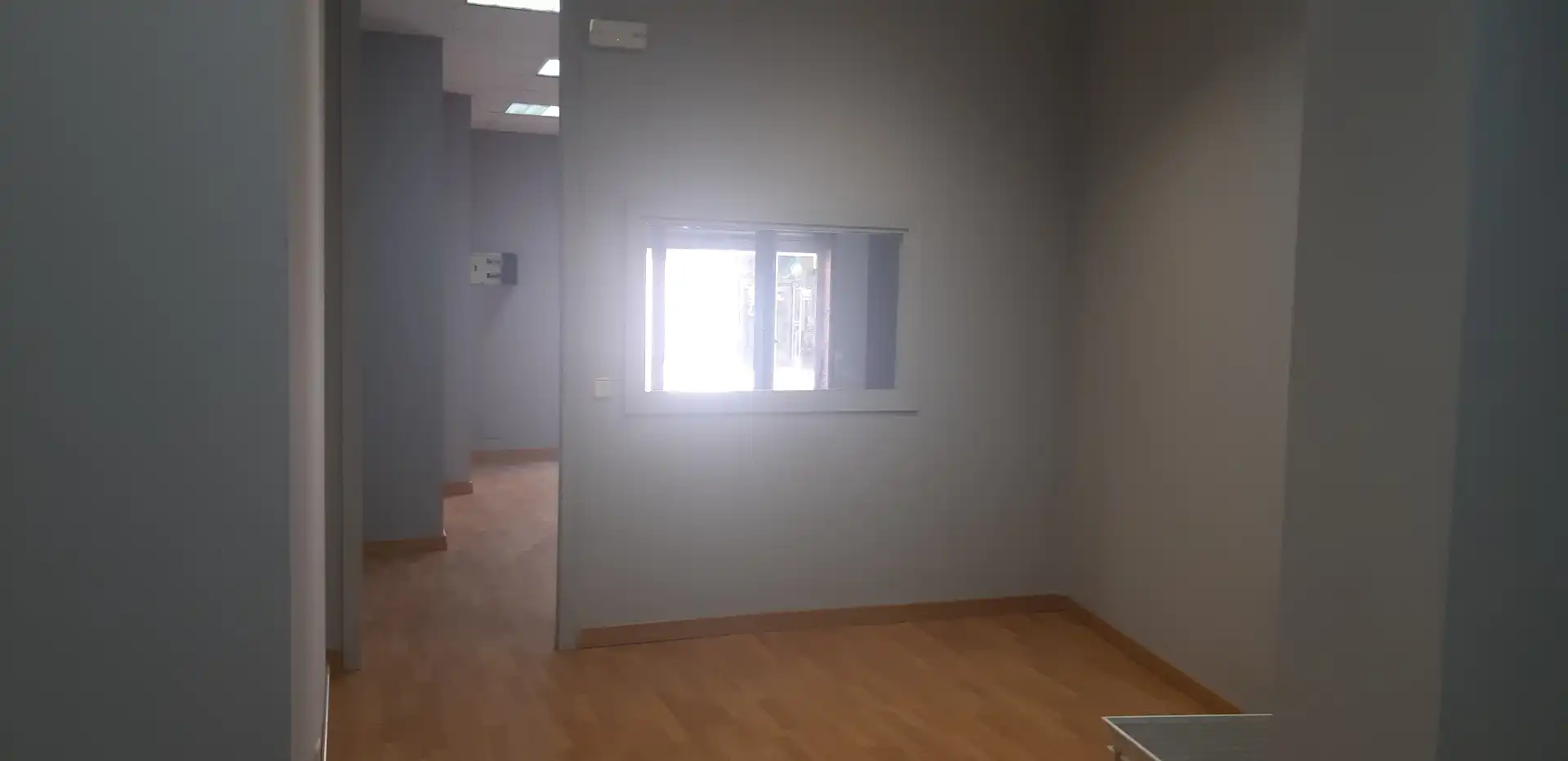 Local comercial en venta en Calle Miralrío 6, imagen 4
