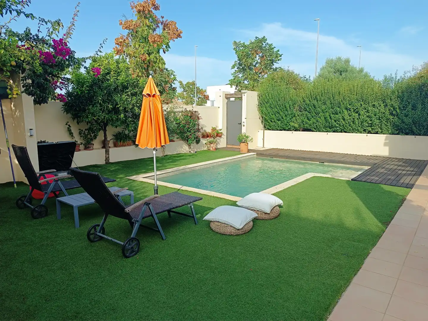 Piscina de Casa adosada en venta en Puerto Real con Aire acondicionado, Jardín privado y Parquet