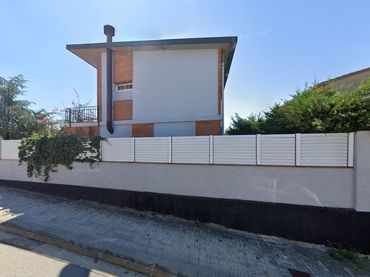 Villa mit Pool zum Verkauf in Carrer de Pau Casals