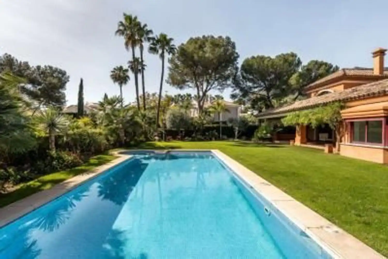 Villa con piscina in vendita a Marbella Centro, imagen 2